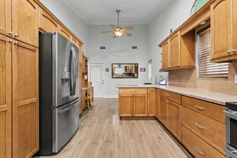 10150 NW 22nd Court, Pembroke Pines FL - photo 11 of 68
