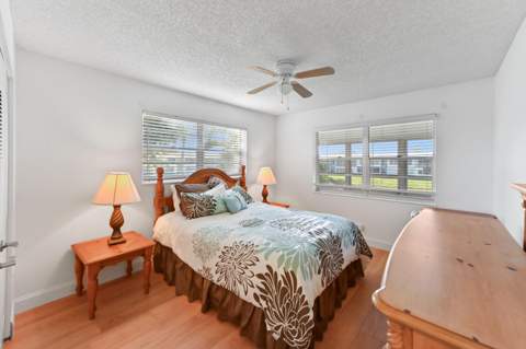 277 Northampton, West Palm Beach FL - photo 13 of 18