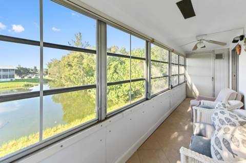 277 Northampton, West Palm Beach FL - photo 16 of 18