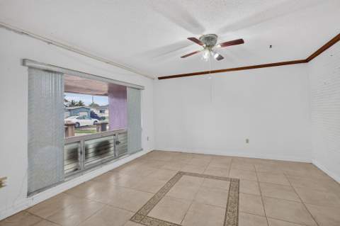 7761 Biltmore Boulevard, Miramar FL - photo 7 of 62