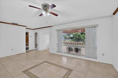 7761 Biltmore Boulevard, Miramar FL - photo 9 of 62