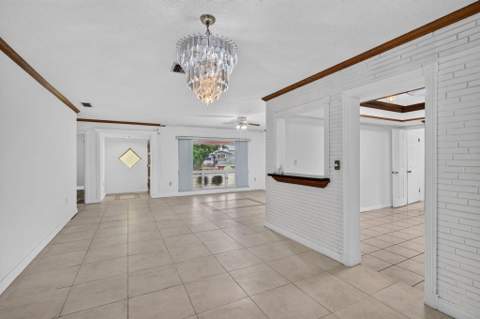 7761 Biltmore Boulevard, Miramar FL - photo 12 of 62