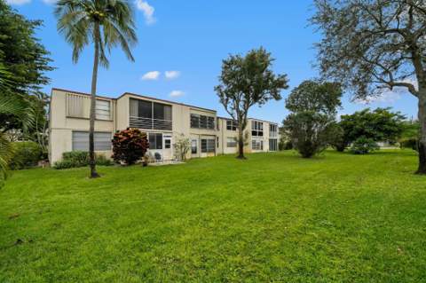10 Willowbrook Lane #108, Delray Beach FL - photo 23 of 41
