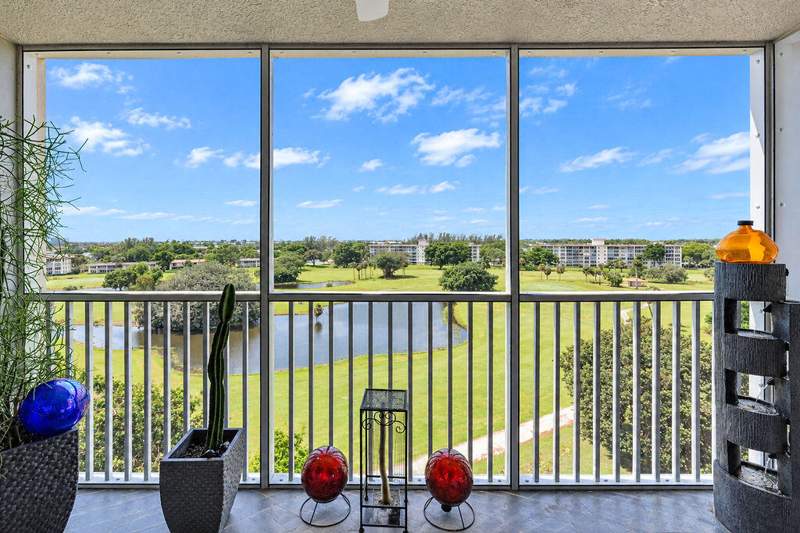 2 bedroom Condominium at 2681 S Course Drive #809, No 22 Palm-Aire Country Club, Pompano Beach — photo 5