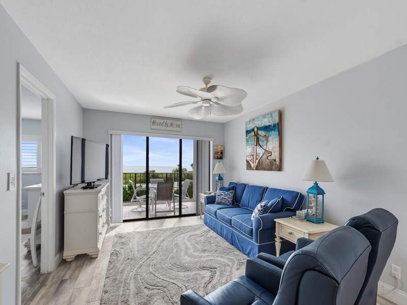 2 bedroom Condominium at 5151 N Hwy A1A #313, Ocean Harbour Condominium A, Fort Pierce — photo 4