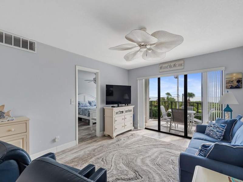 2 bedroom Condominium at 5151 N Hwy A1A #313, Ocean Harbour Condominium A, Fort Pierce — photo 5