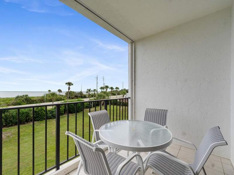 2 bedroom Condominium at 5151 N Hwy A1A #313, Ocean Harbour Condominium A, Fort Pierce — photo 2