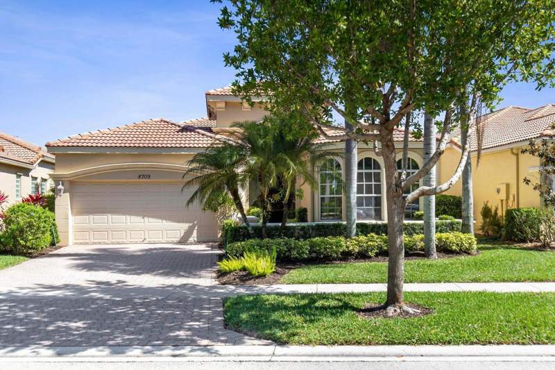 2 bedroom Single Family Residence at 8709 Via Grande, Buena Vida, Wellington — photo 2