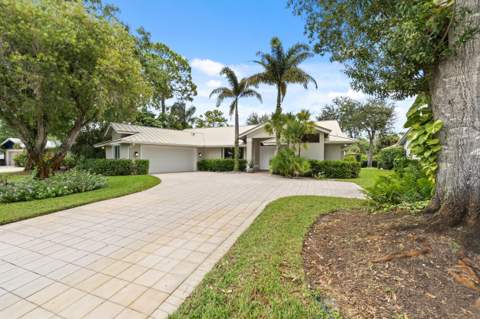 5608 SW Landing Creek Drive, Palm City FL - photo 8 of 59