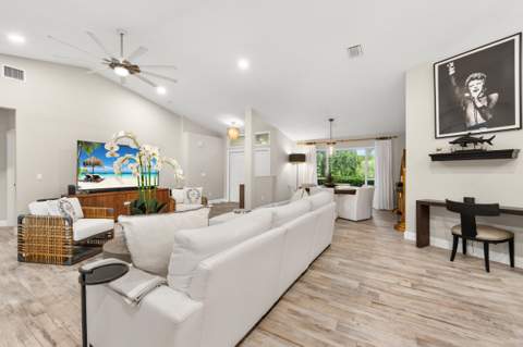 5608 SW Landing Creek Drive, Palm City FL - photo 13 of 59
