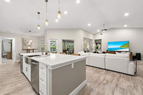 5608 SW Landing Creek Drive, Palm City FL - photo 14 of 59