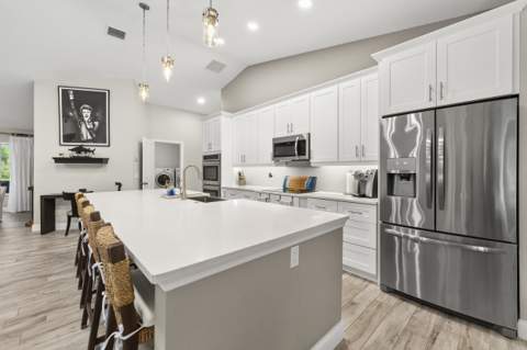 5608 SW Landing Creek Drive, Palm City FL - photo 15 of 59