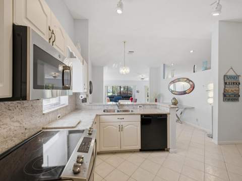 4550 Ketch Court, Boynton Beach FL - photo 17 of 50