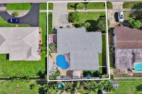 500 SE 3rd Street, Deerfield Beach FL - photo 8 of 70