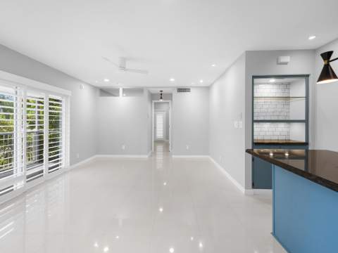 2743 NE 15th Street #1, Fort Lauderdale FL - photo 14 of 35