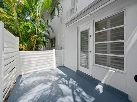 2743 NE 15th Street #1, Fort Lauderdale FL - photo 21 of 35