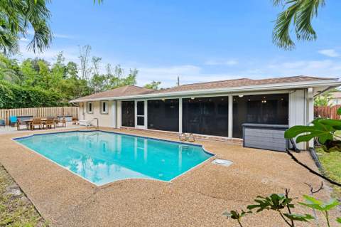 6866 Paul Mar Drive, Lake Worth FL - photo 9 of 32
