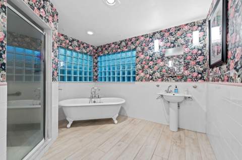 1322 Monroe Street, Hollywood FL - photo 19 of 36
