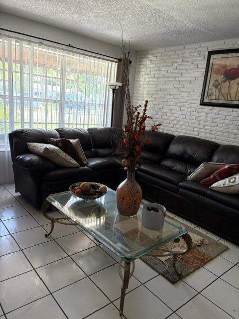 4 bedroom Single Family Residence at 2227 Wiley Court, Belmar Amended, Hollywood — photo 4