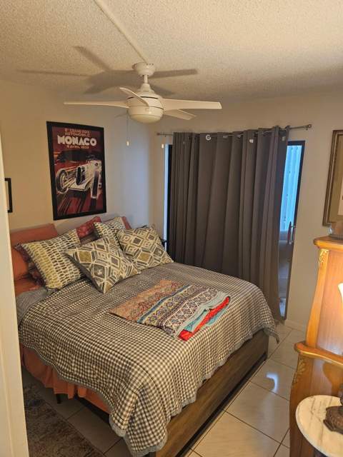 9919 N Belfort Circle #105, Tamarac FL - photo 17 of 19