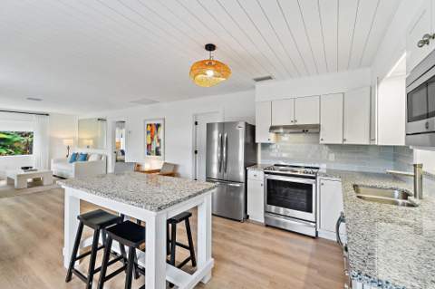 3437 Palm Court, Jupiter FL - photo 18 of 38