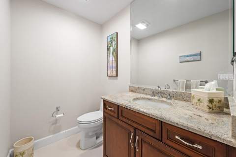 844 Bay Colony Drive, Juno Beach FL - photo 24 of 35