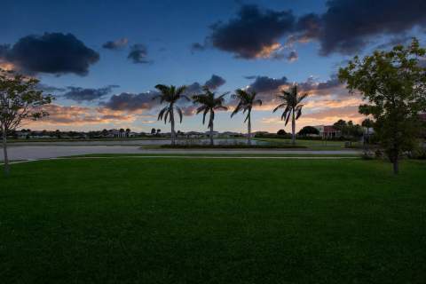 7456 NW Greenspring Street, Port St. Lucie FL - photo 18 of 30
