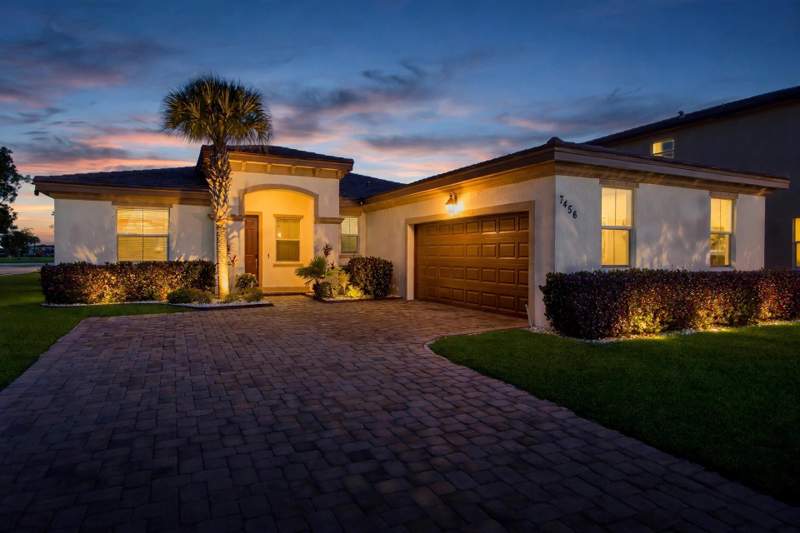4 bedroom Single Family Residence at 7456 NW Greenspring Street, Copper Creek Plat No 2, Port St. Lucie — photo 2