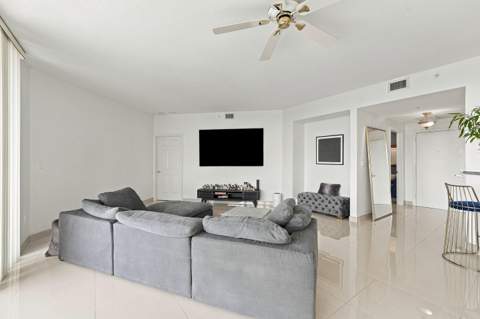 6001 N Ocean Drive #503, Hollywood FL - photo 7 of 67