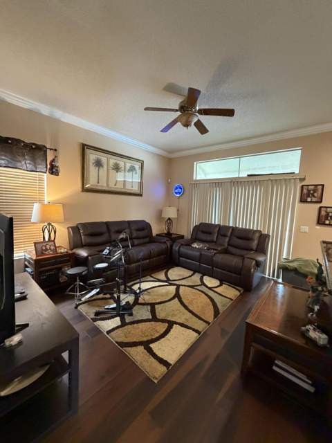 6801 Las Colinas Lane, Lake Worth FL - photo 12 of 58