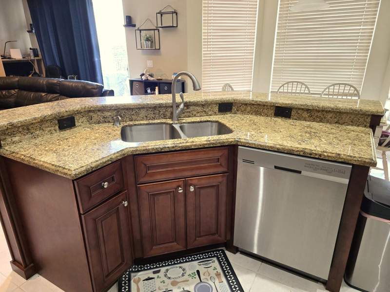 4 bedroom Single Family Residence at 5359 NW 119th Terrace, Wyndham Lakes North, Coral Springs — photo 5