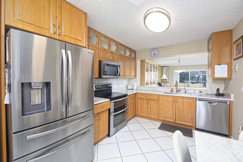 2 bedroom Condominium at 9511 Weldon Circle #G416, Weldon Condominium G, Tamarac — photo 2