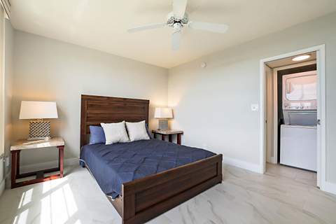 575 Oaks Lane #703, Pompano Beach FL - photo 19 of 40