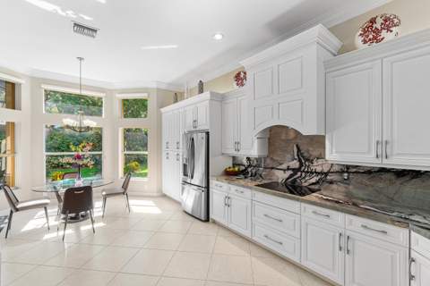 7168 Corning Circle, Boynton Beach FL - photo 9 of 76