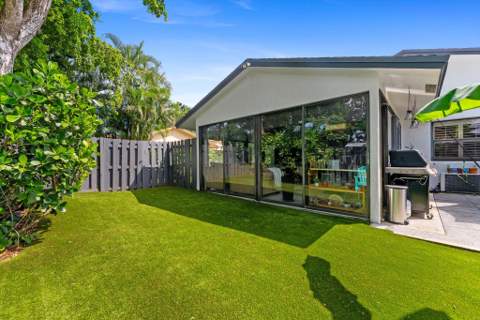 819 NW 25th Avenue, Delray Beach FL - photo 23 of 43