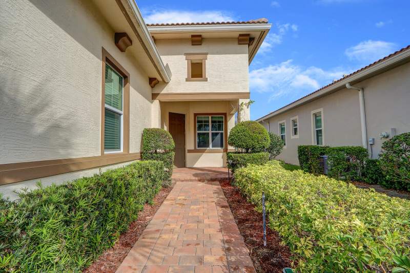 2 bedroom Single Family Residence at 20040 SW Caserta Way, Verano Pud 1 Plat No 15, Port St. Lucie — photo 3