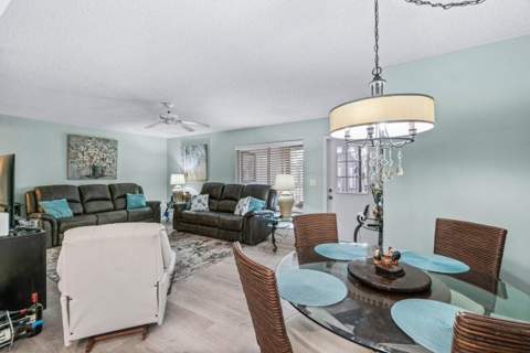 414 Pine Glen Lane #D-2, Greenacres FL - photo 8 of 27