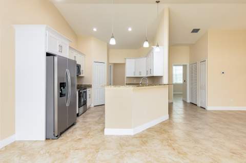 3874 SW McCrory Street, Port St. Lucie FL - photo 8 of 26