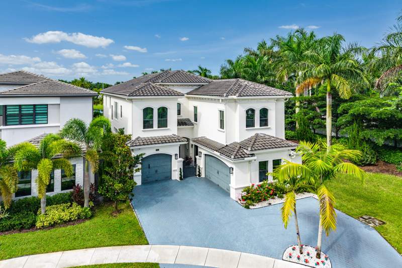 5 bedroom Single Family Residence at 8985 Chauvet Way, Boca Bridges, Boca Raton — photo 3