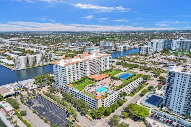 2 bedroom Condominium at 3020 NE 32nd Avenue #Unit 618, Tides At Bridgeside Square, Fort Lauderdale — photo 4