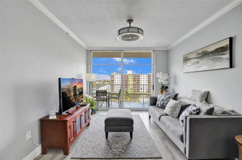 3020 NE 32nd Avenue #Unit 618, Fort Lauderdale FL - photo 6 of 34