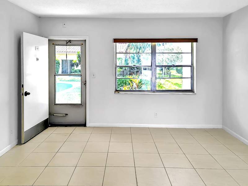 1 bedroom Condominium at 1481 S Ocean Boulevard #129C, Leisure Gardens Condo, Pompano Beach — photo 4