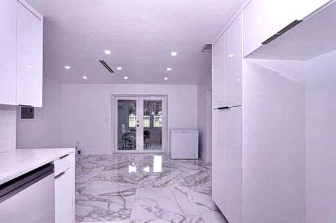 696 Arlington Drive, West Palm Beach FL - photo 15 of 43