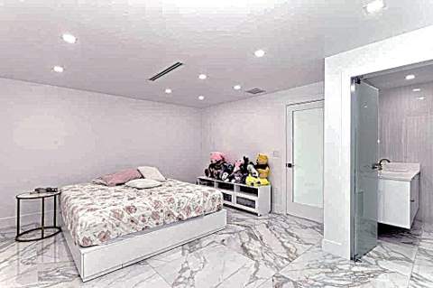 696 Arlington Drive, West Palm Beach FL - photo 20 of 43