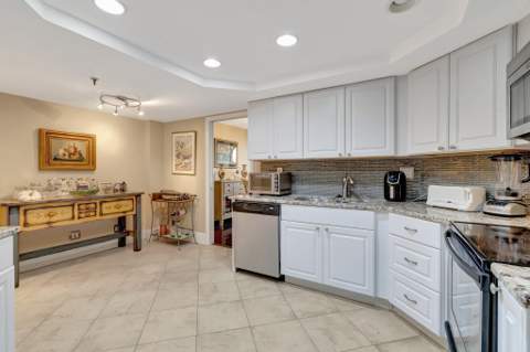 6372 La Costa Drive #504, Boca Raton FL - photo 6 of 46