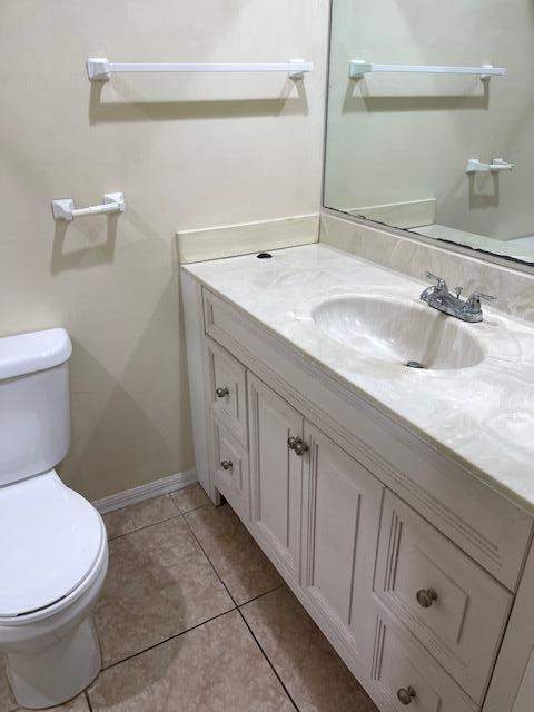 1201 SE Parkview Place #G11, Stuart FL - photo 18 of 28