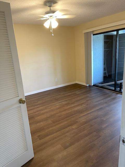 1201 SE Parkview Place #G11, Stuart FL - photo 14 of 28
