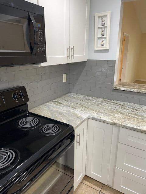 1201 SE Parkview Place #G11, Stuart FL - photo 6 of 28