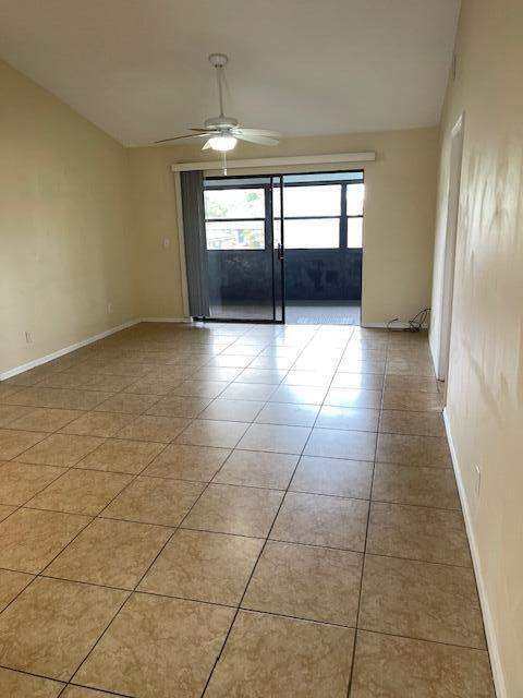 1201 SE Parkview Place #G11, Stuart FL - photo 10 of 28