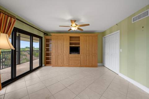 16910 Bay Street #E501, Jupiter FL - photo 14 of 22